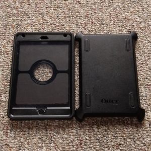 Otterbox case for IPad Mini 4